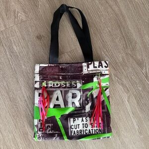 Parcel Y2K black white tote style bag